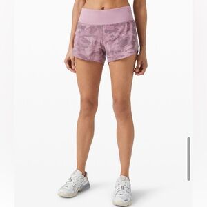 Lululemon Speed Up Mid-Rise Lined Short 4”